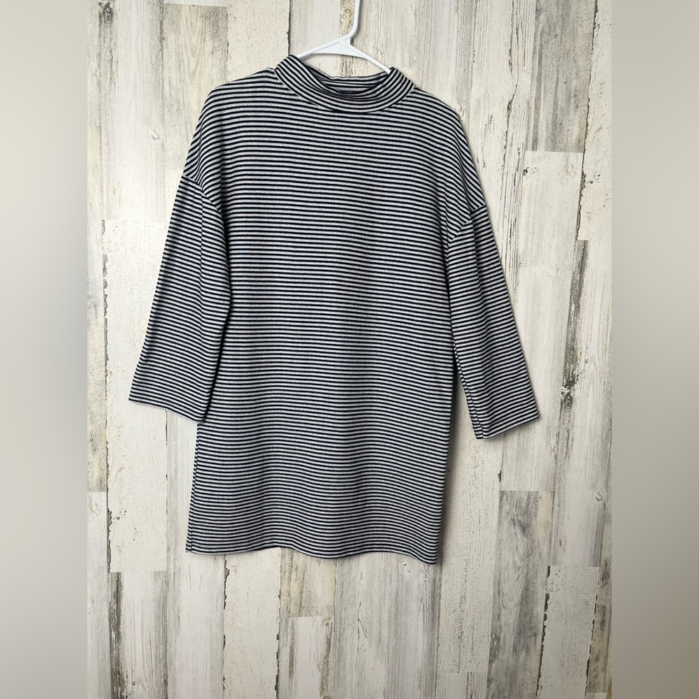 Zara Navy and White Striped Mini dress with 3’4” sleeves size small